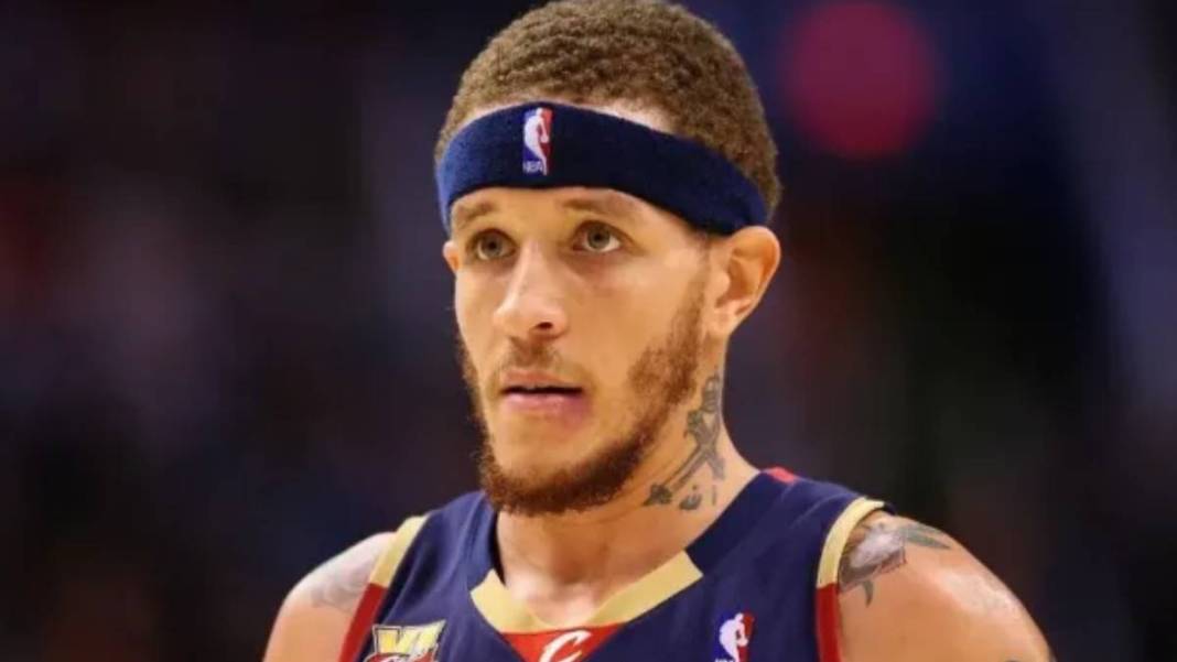 Kendini Mesih ilan etmişti... Yıldız basketbolcu sokaklarda dilenciliğe başladı! Nereden nereye 2